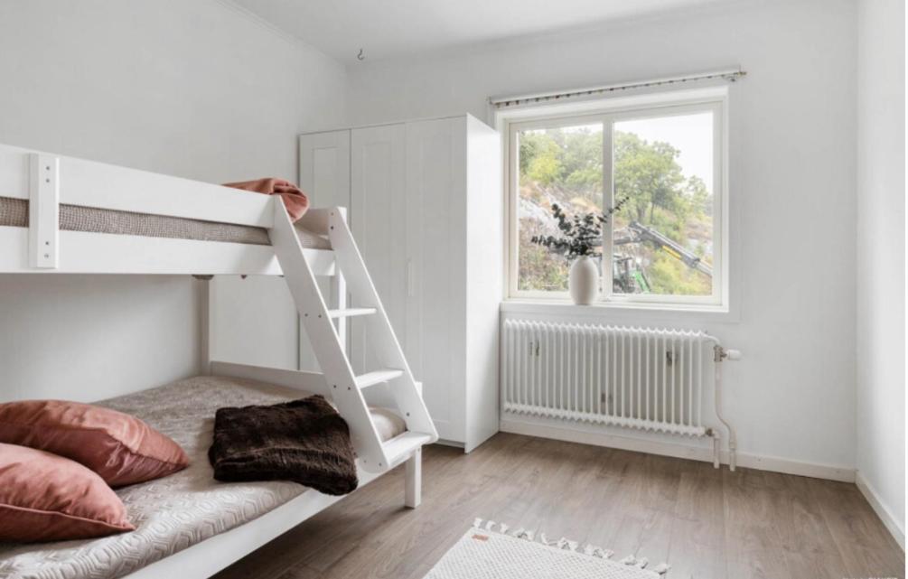 Cheerful Three Room Villa At Stroemstad City Center Zewnętrze zdjęcie